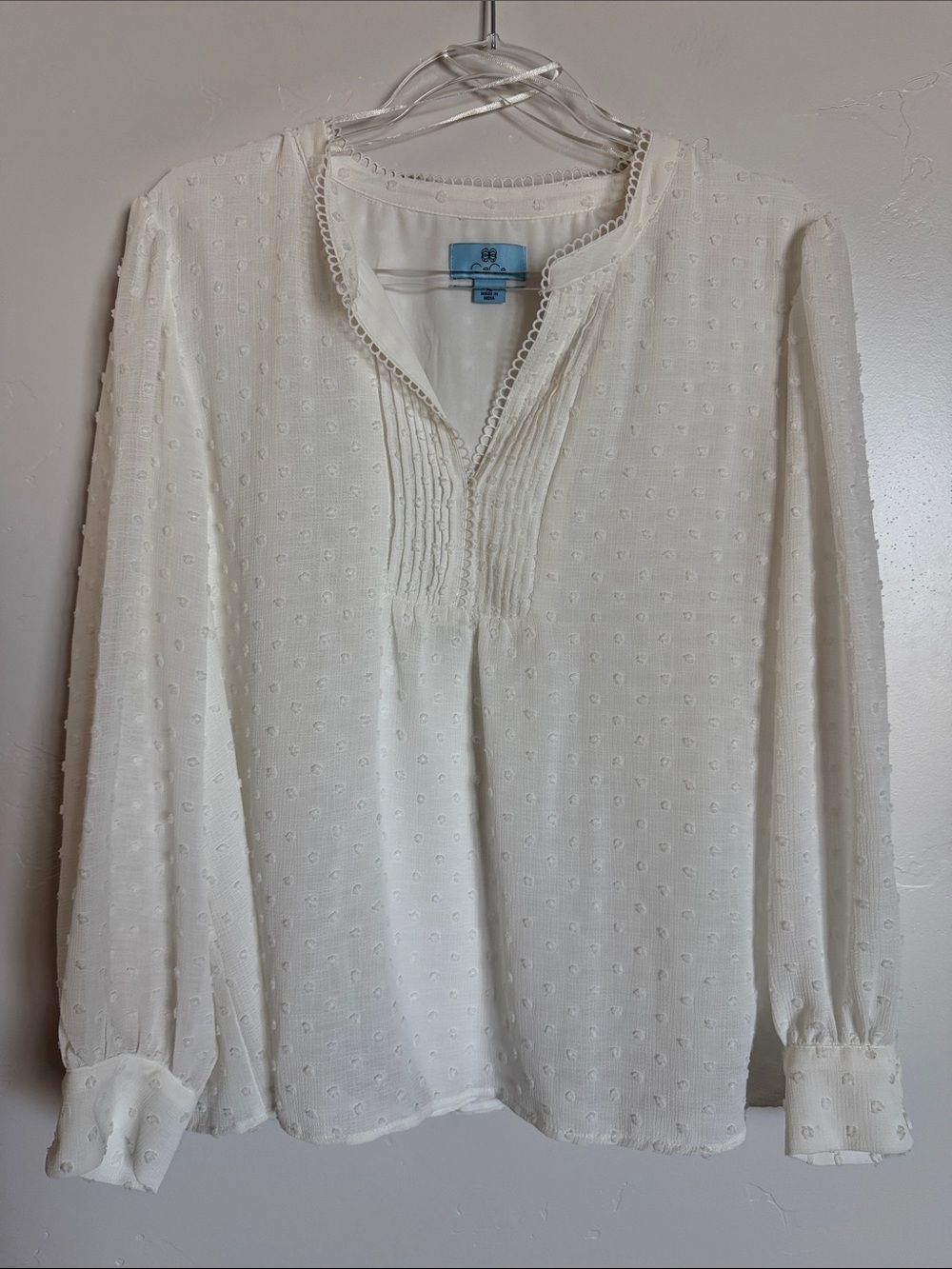 CeCe Ecru Flocked Swiss Dot Pintuck Peasant Blouse NWT